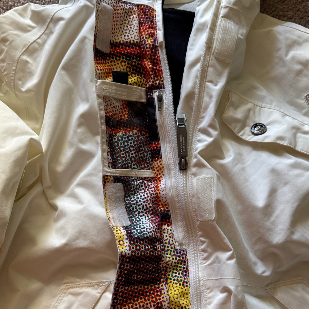 SESSIONS Ridge Series Recco White Ski & Snow Jacket - Picture 6 of 11